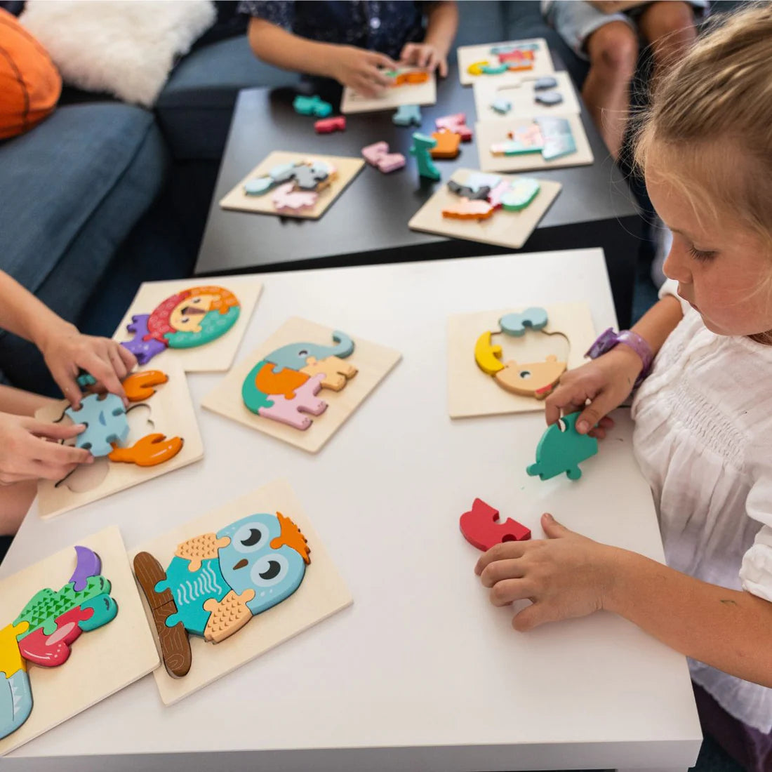 6 drevených montessori puzzle – Autíčka (6+ mesiacov)
