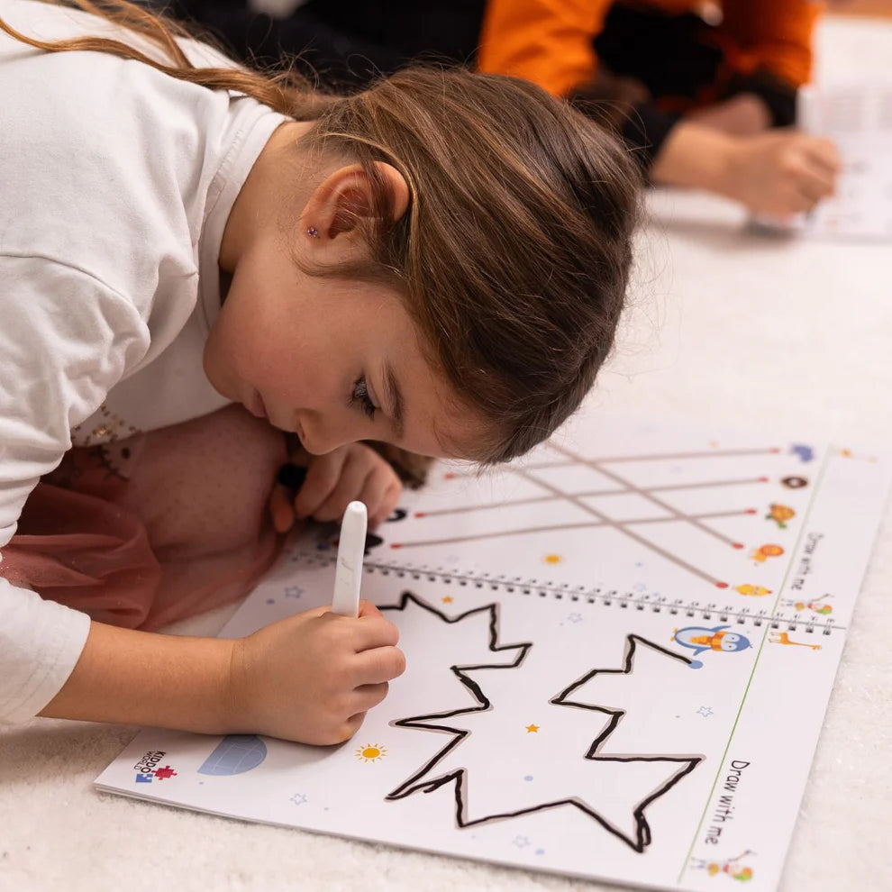 Curious Child – Píš a zmaž zošit na učenie písania, opakovane použiteľný (64 strán, 3–6 rokov)