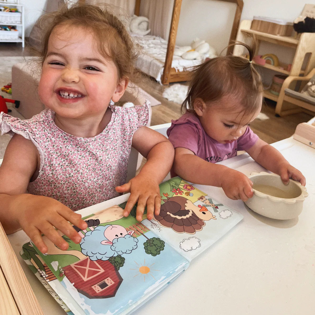 Kreatívny Montessori balíček pre bábätká (6+ mesiacov)