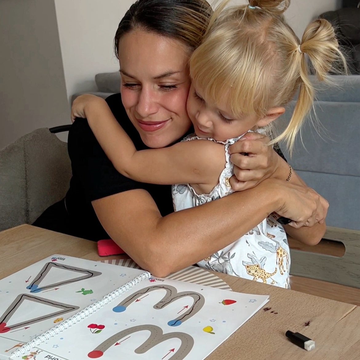 Všetko v jednom: 5 digitálnych kníh, 444 strán (vyfarbovanie, matematika, abeceda, origami, tvary a predmety)