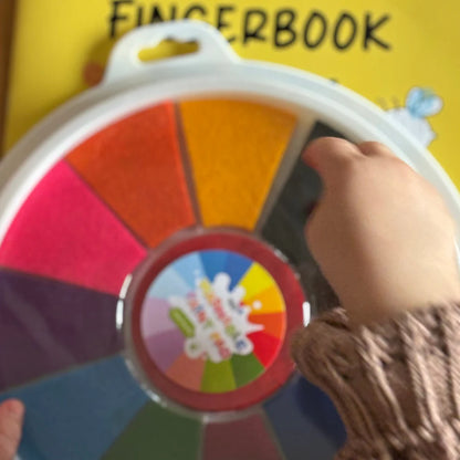 Farebná paletka s 12 žiarivými farbami (od 1 roka)
