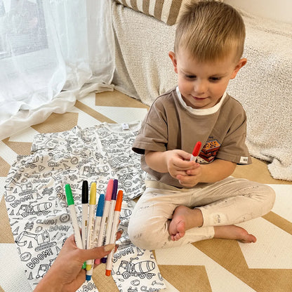 Dvojdielne detské vyfarbovacie pyžamo | Nákladiaky a bagre (4–8 rokov)