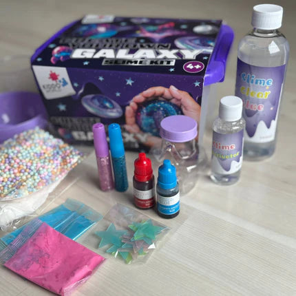 Galaxy Slime – vytvor si trblietavý vesmírny slime, ktorý svieti v tme! (4+ roky)